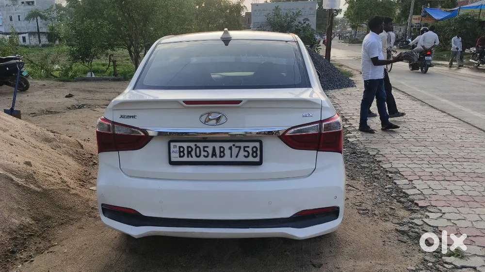 Hyundai Xcent 2018