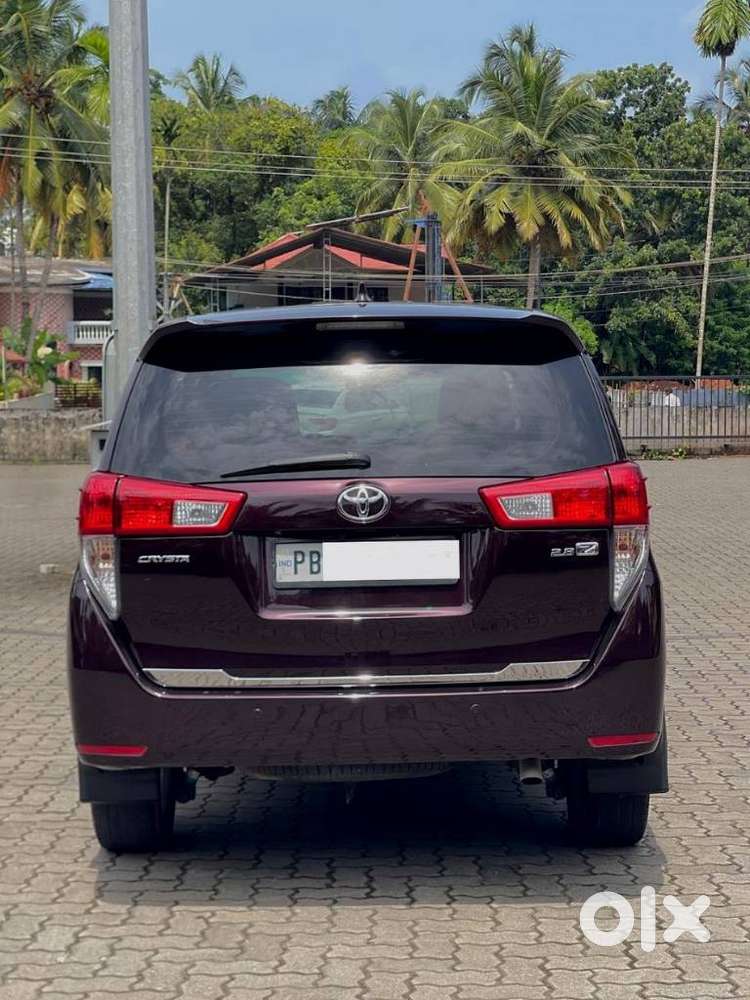Toyota Innova Crysta 2.8 Z, 2017, Diesel