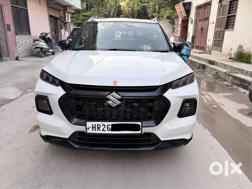 Maruti Suzuki Grand Vitara 1.5 Alpha Plus Dual Tone Intelligent Hybr..