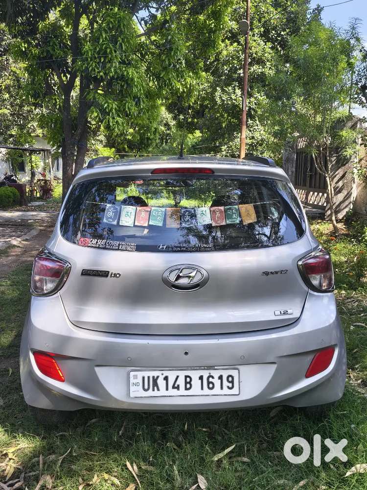 Hyundai Grand I10 Sportz 2016 Petrol Well Maintained