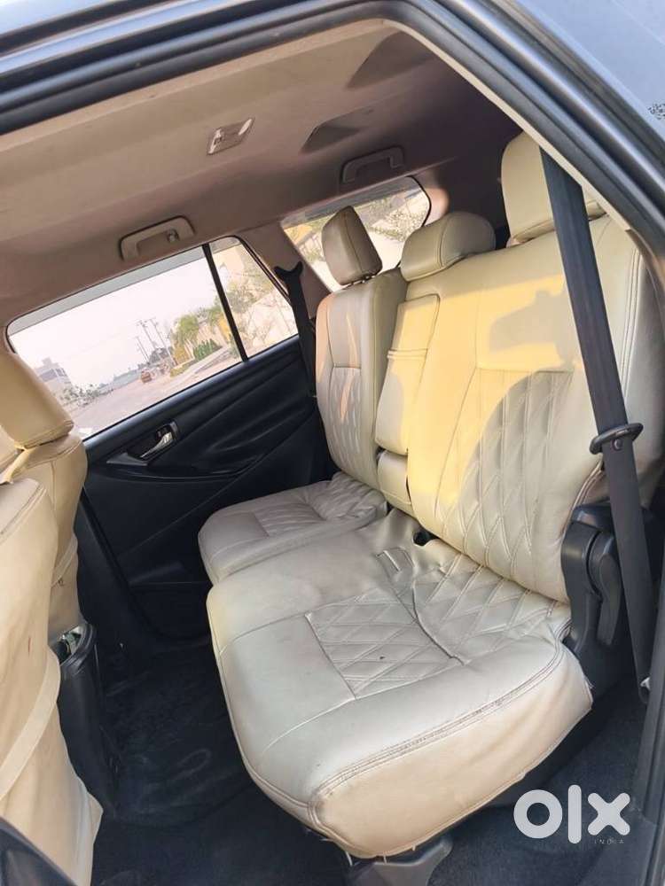 Toyota Innova Crysta 2.4 G Mt 8s, 2020, Diesel