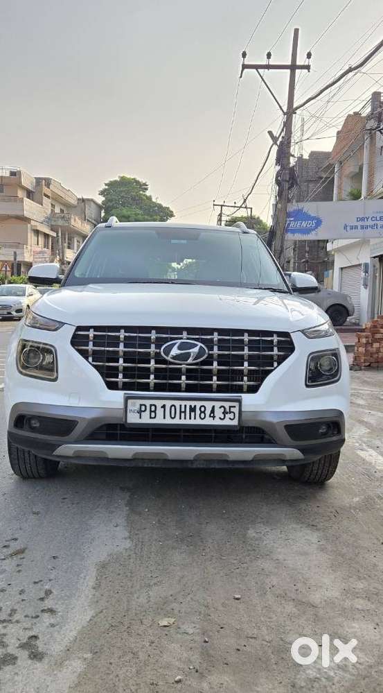 Hyundai Venue, 2020, Petrol
