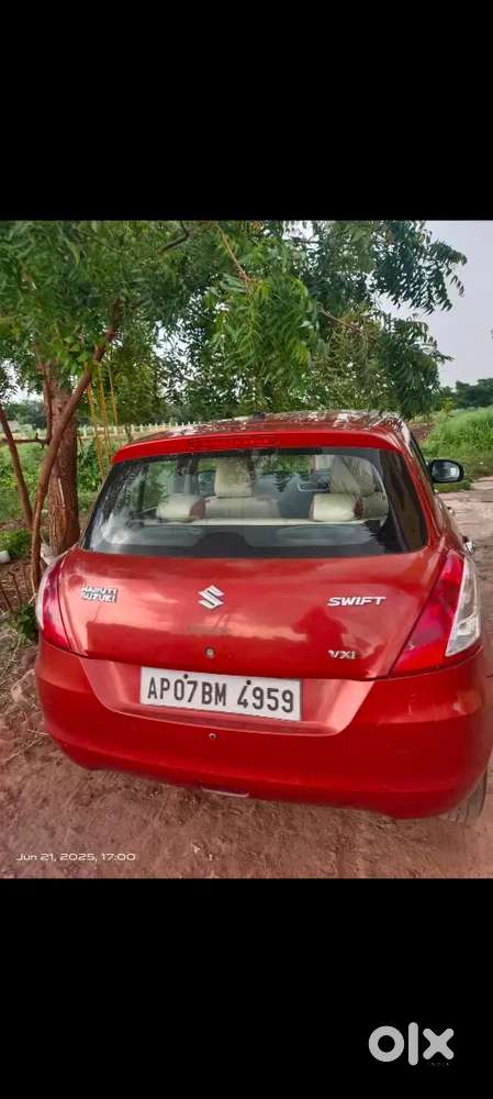 Maruti Swift Vxi 2012