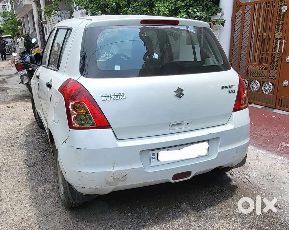 Maruti Suzuki Swift 2011 Petrol 75000 Km Driven