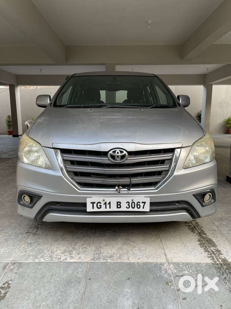 Toyota Innova 2015 Diesel Excellent Condition 2,20,000 Kms Driven