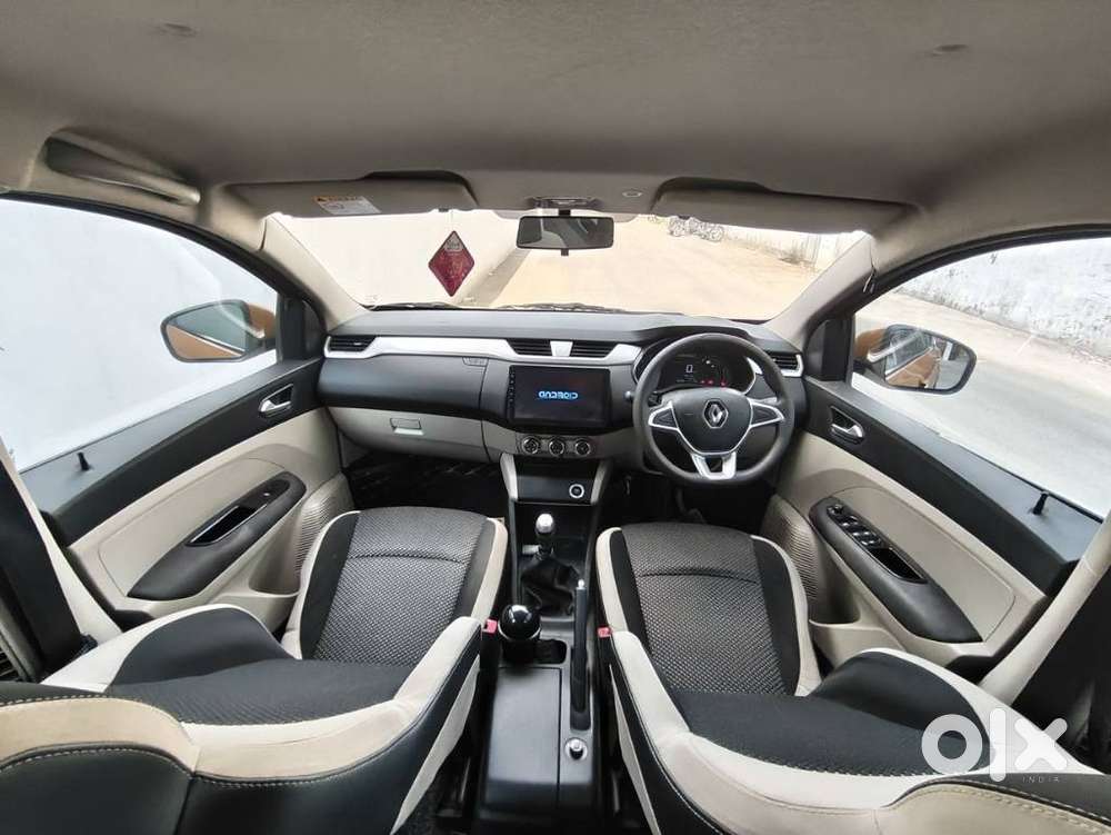 Renault Triber Rxz, 2019, Petrol