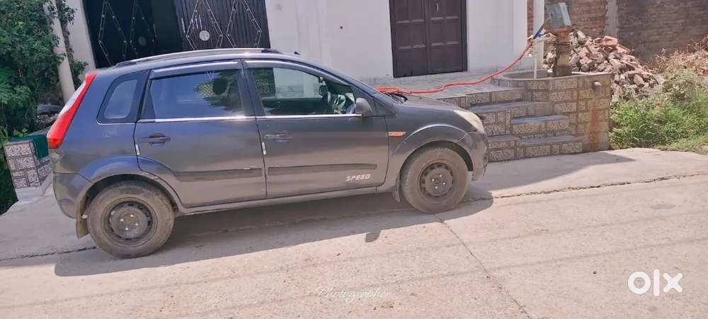 Ford Figo 2012