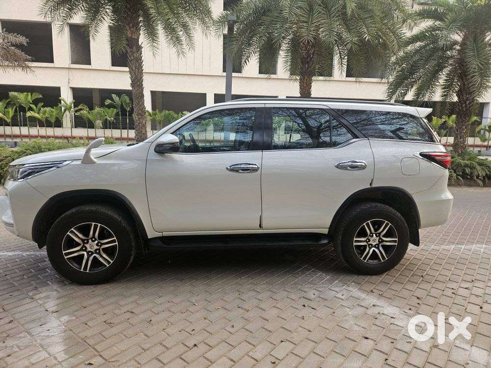 Toyota Fortuner 4x2 Mt 2.8 Diesel, 2021, Diesel