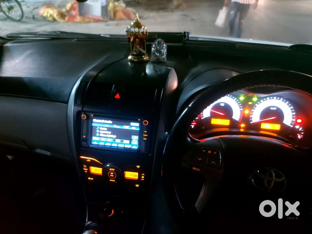 Toyota Corolla Altis 2013