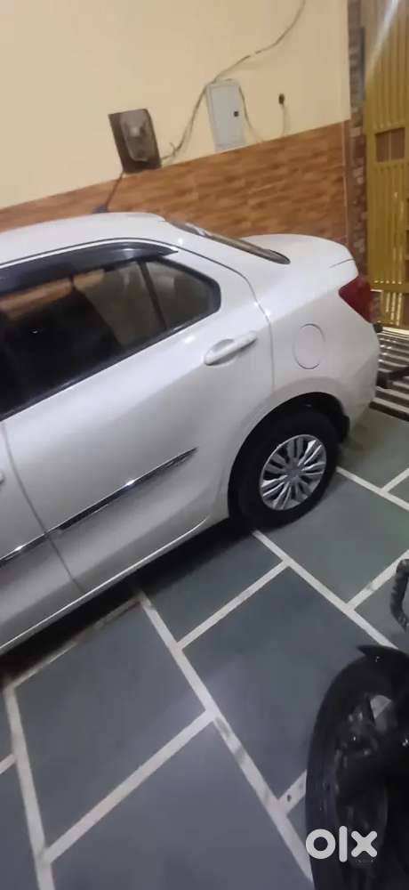 Maruti Suzuki Dzire 2017