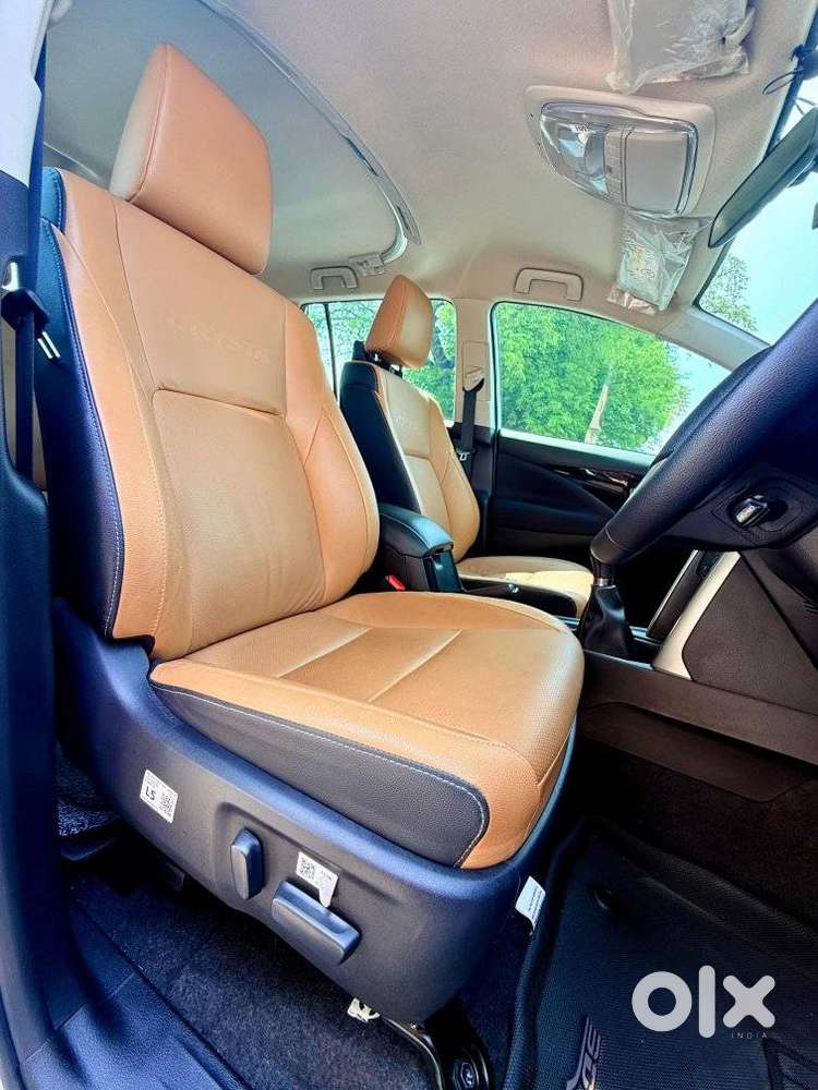 Toyota Innova Crysta Zx 2.4 Diesel 7 Seater, 2025, Diesel