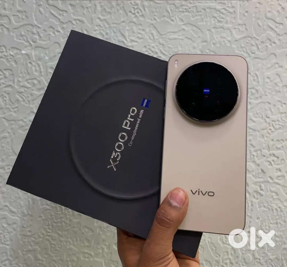 Vivo X300 Pro dune gold second hand smartphone