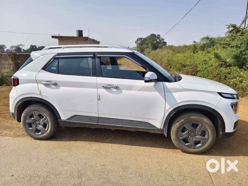 Hyundai Venue 1.2 Petrol 2023