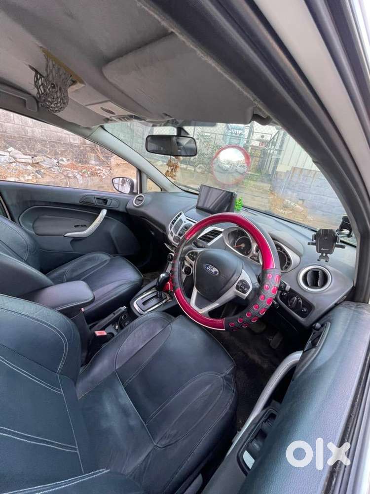Ford Automatic Petrol 2012