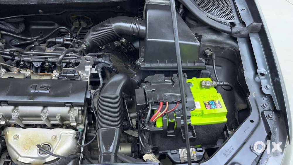 Volkswagen Polo Petrol Trendline 1.2l, 2015, Petrol