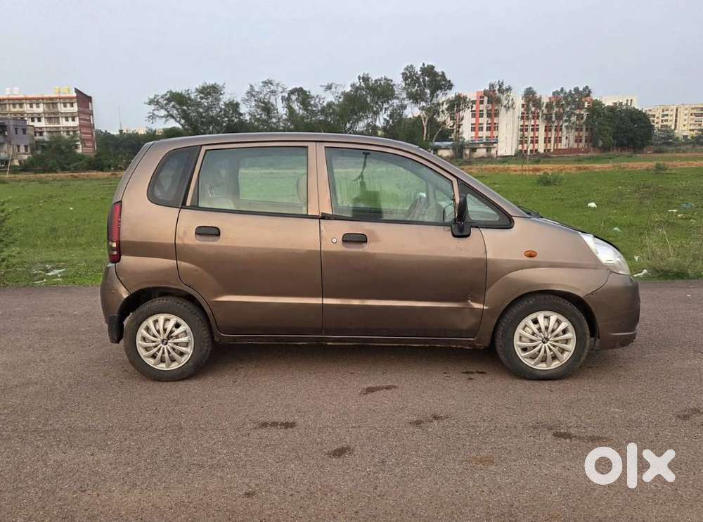 Maruti Suzuki Zen Estilo Lxi Bs Iv, 2010, Petrol
