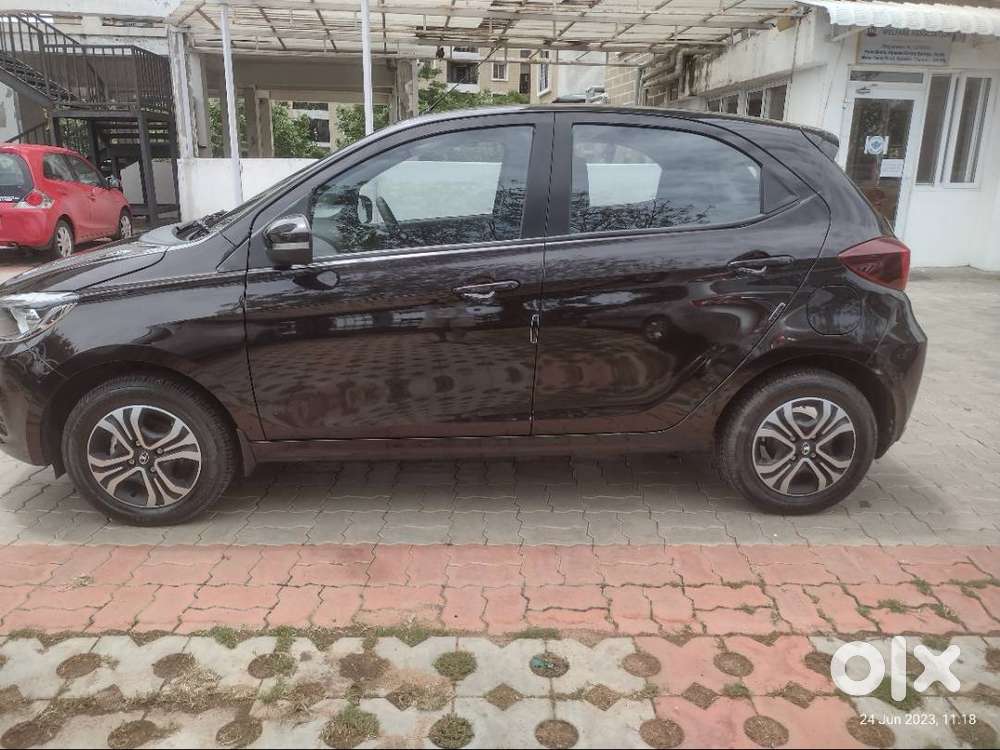 Tata Tiago Rhythm 2023 Petrol