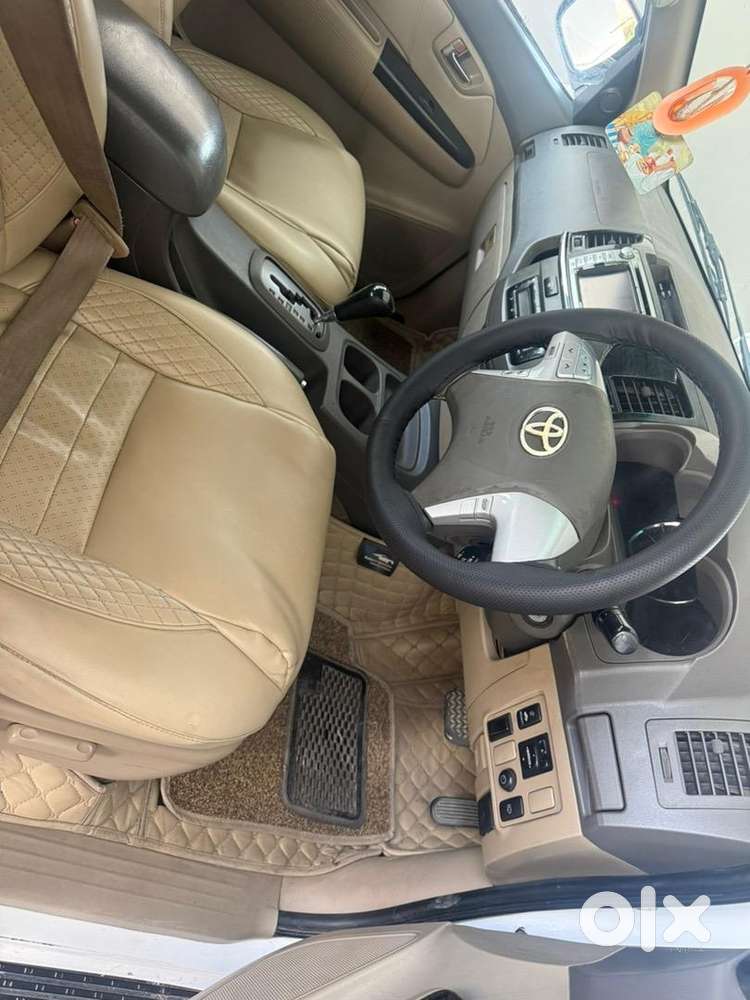 Toyota Fortuner 2012 Diesel 190000 Km Driven Only Whatsapp