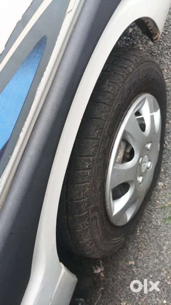Maruti Suzuki Omni 2011