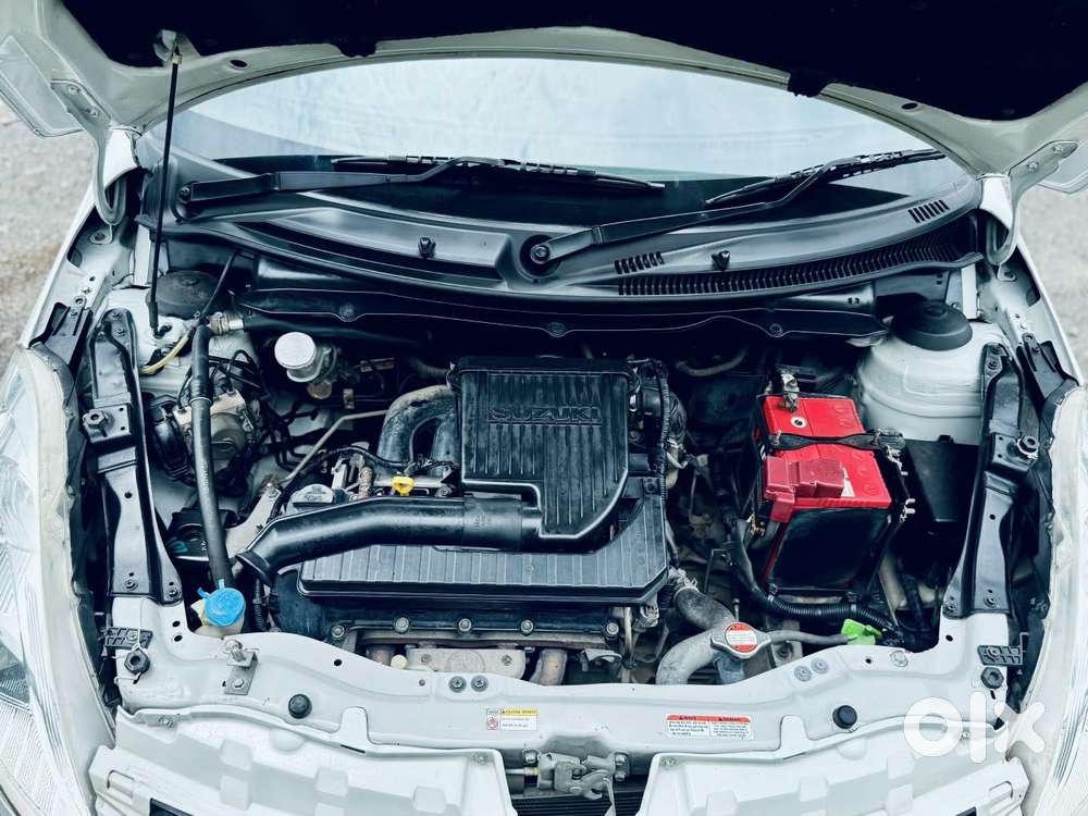 Maruti Suzuki Swift Vvt Zxi, 2015, Petrol