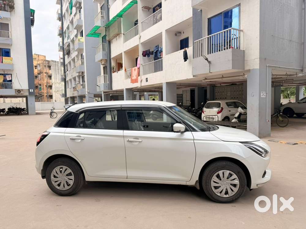 Maruti Suzuki Swift Vxi 2025 Year Car