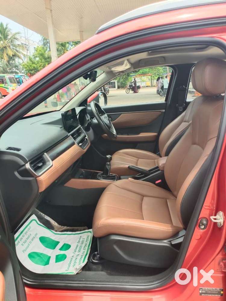 Honda Elevate Zx Mt, 2023, Petrol