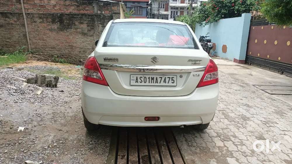 Maruti Suzuki Dzire 1.2 Vxi 2012 Model