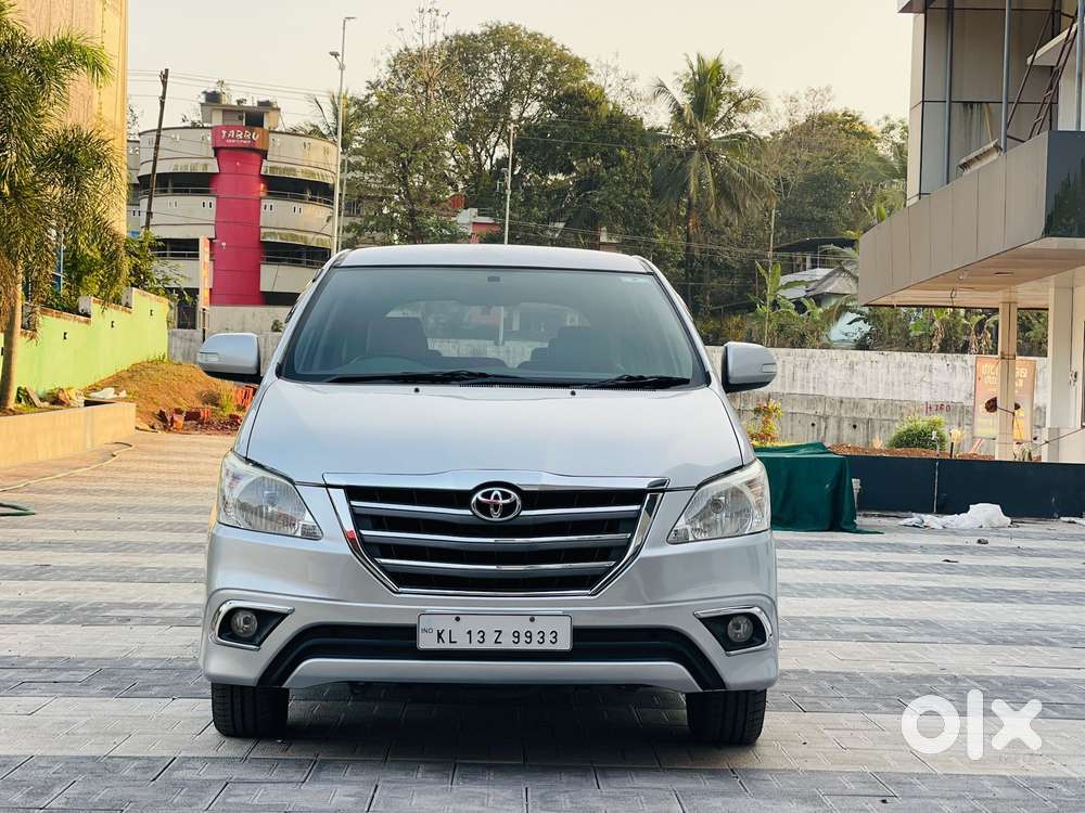 Toyota Innova 2.5 Vx 8 Str Bs-iii, 2013, Diesel