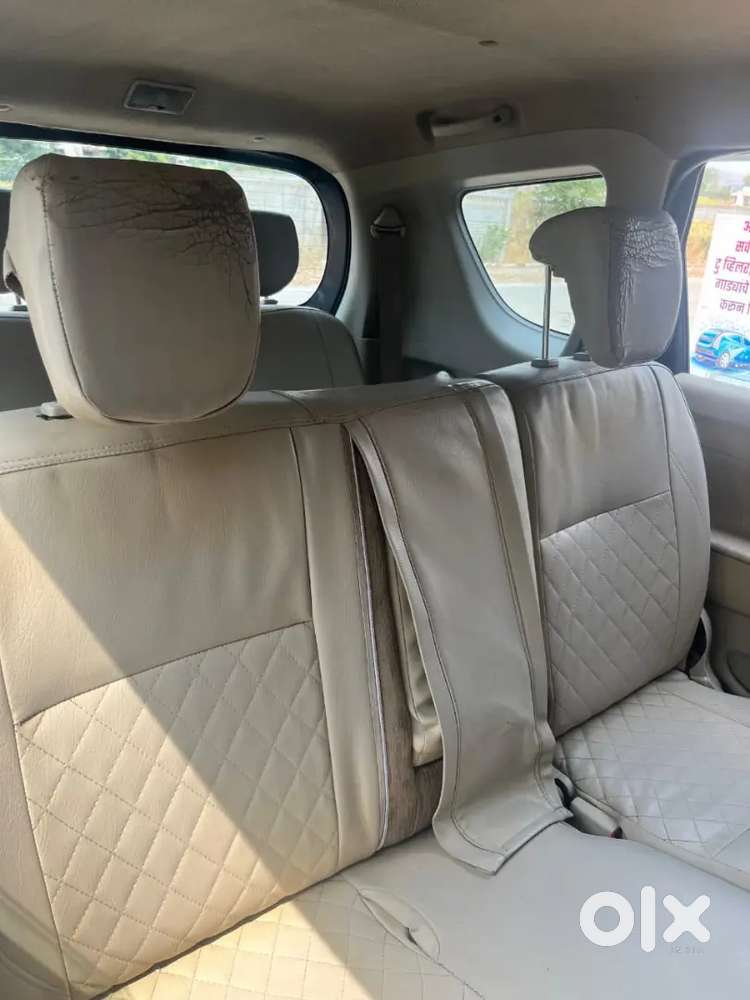 Maruti Suzuki Ertiga 2012 Zxi Top Model