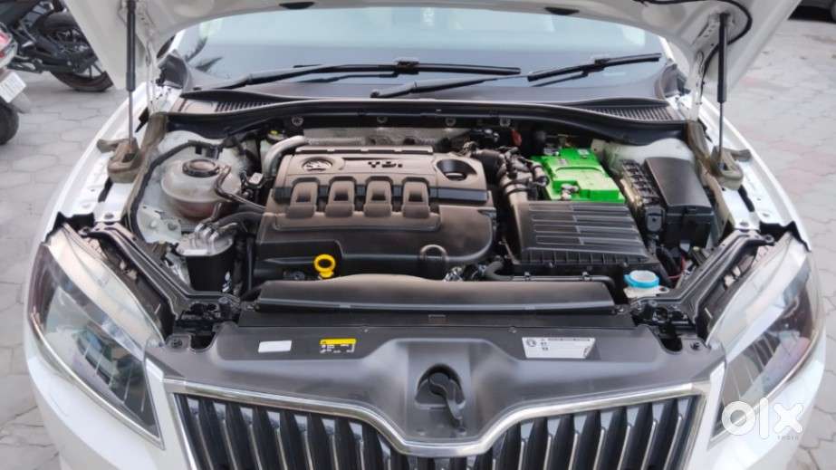 Skoda Superb L&k 2.0 Tdi At, 2019, Diesel