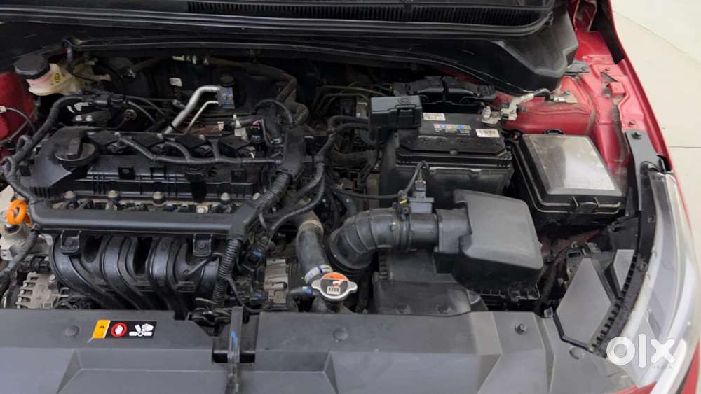 Hyundai New I20 1.2 Asta (o) Ivt, 2024, Petrol