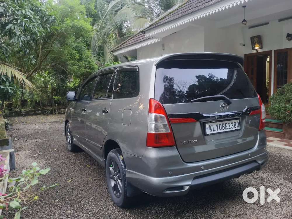 Toyota Innova 2.5 G4 2013
