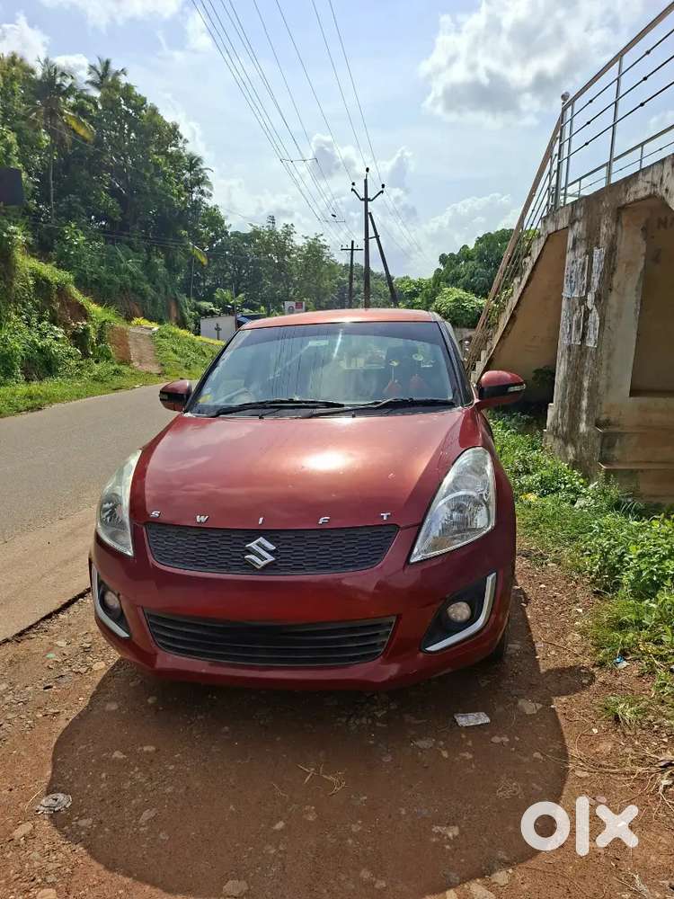 Maruti Suzuki Swift Vxi 2012