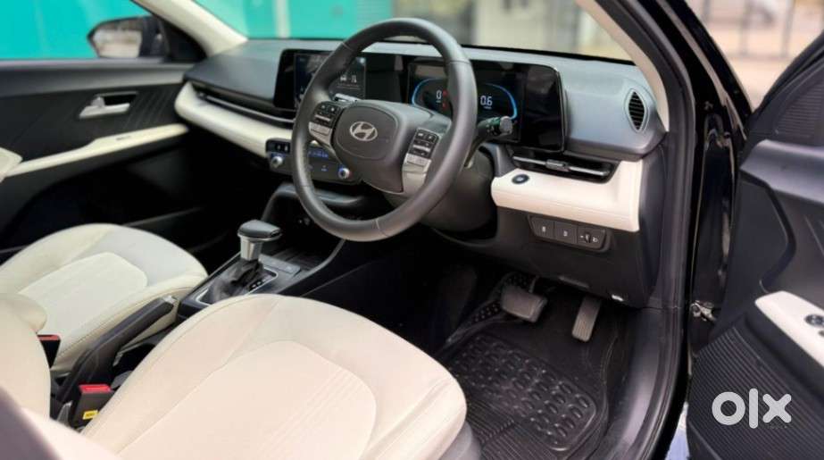 Hyundai Verna Sx 1.5 Petrol Ivt, 2023, Petrol
