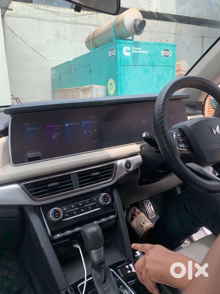 Mahindra Xuv700 Diesel 2025