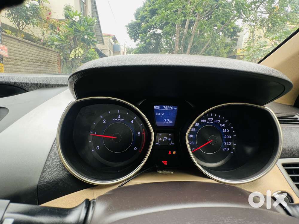 Hyundai New Elantra 1.5 Sx (o) Diesel At, 2013, Diesel