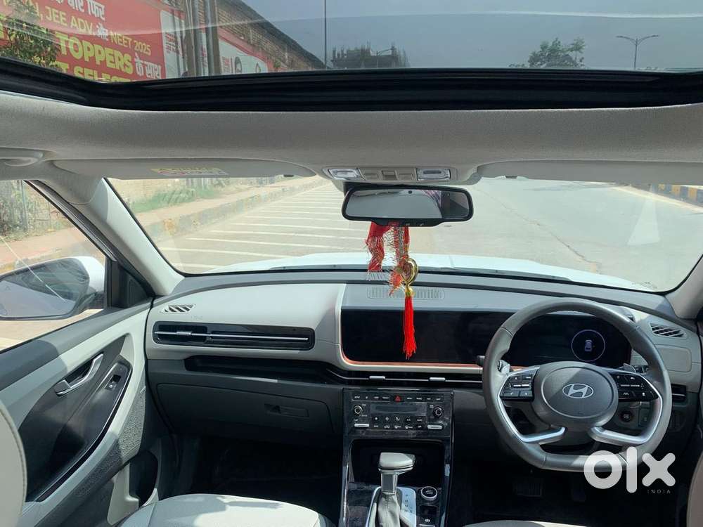 Hyundai Creta Sx (o) 1.5 Diesel Automatic Knight Dual Tone, 2024, Di..