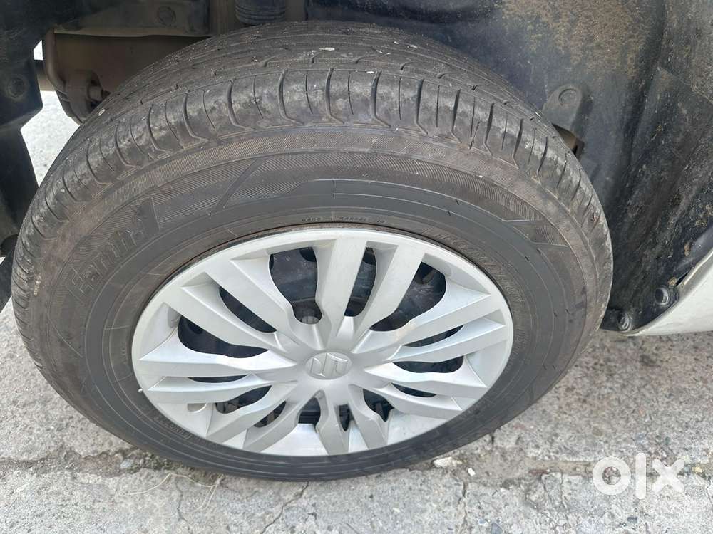 Maruti Suzuki Dzire 2017 Diesel 75300 Km Driven