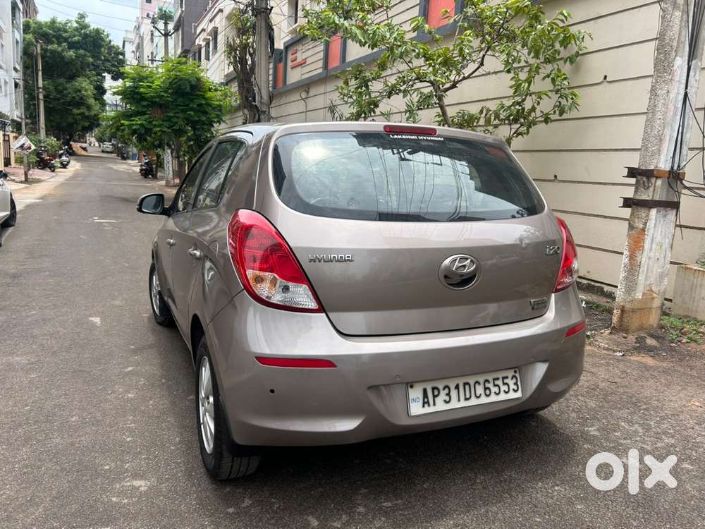 Hyundai I20 Sportz Petrol 2012