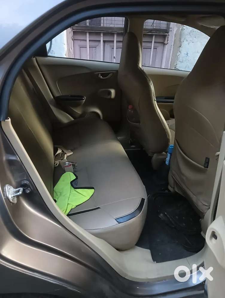 Honda Brio Petrol Mt 2014