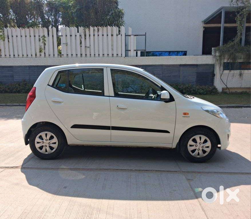 Hyundai I10 Sportz, 2011, Petrol