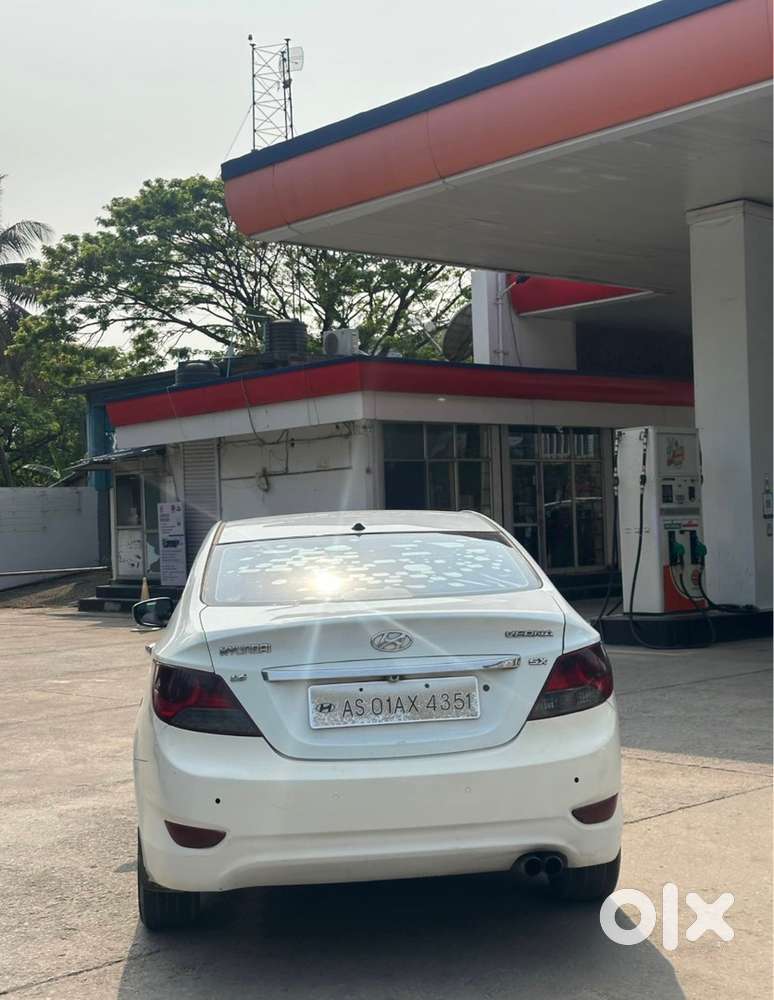 Hyundai Verna Crdi 2011