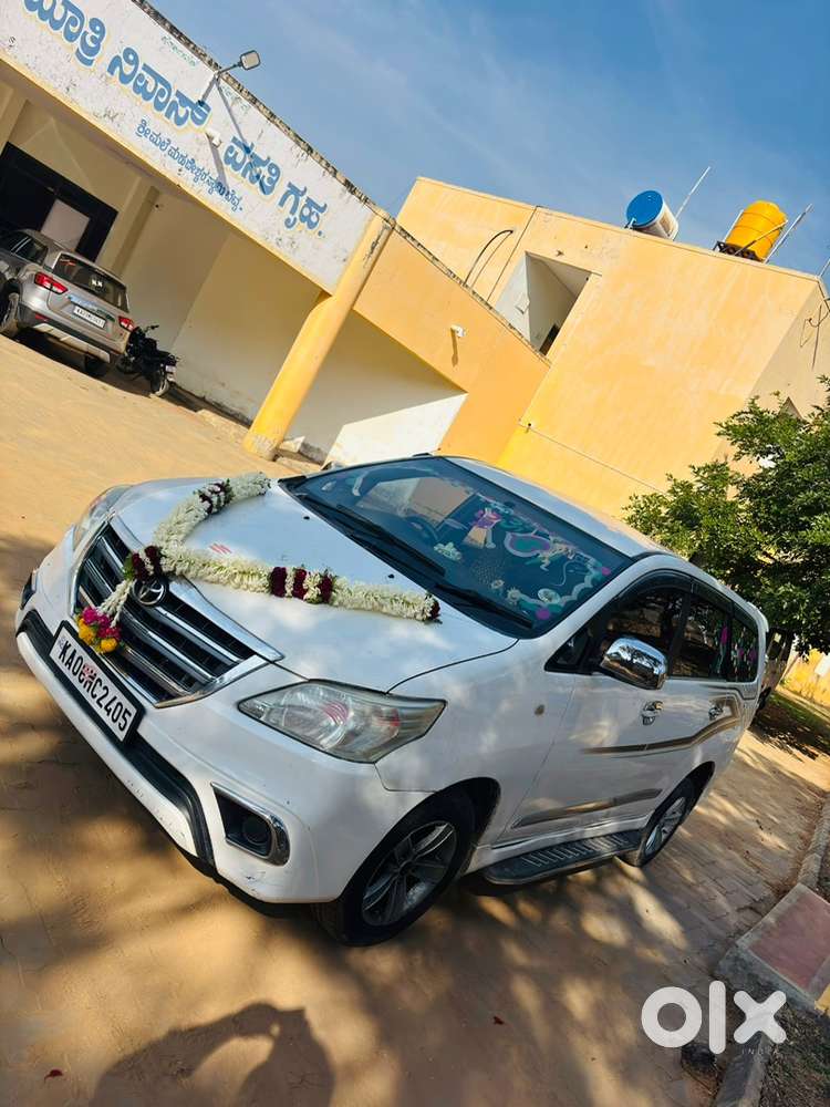 Toyota Innova Diesel 2015 Car