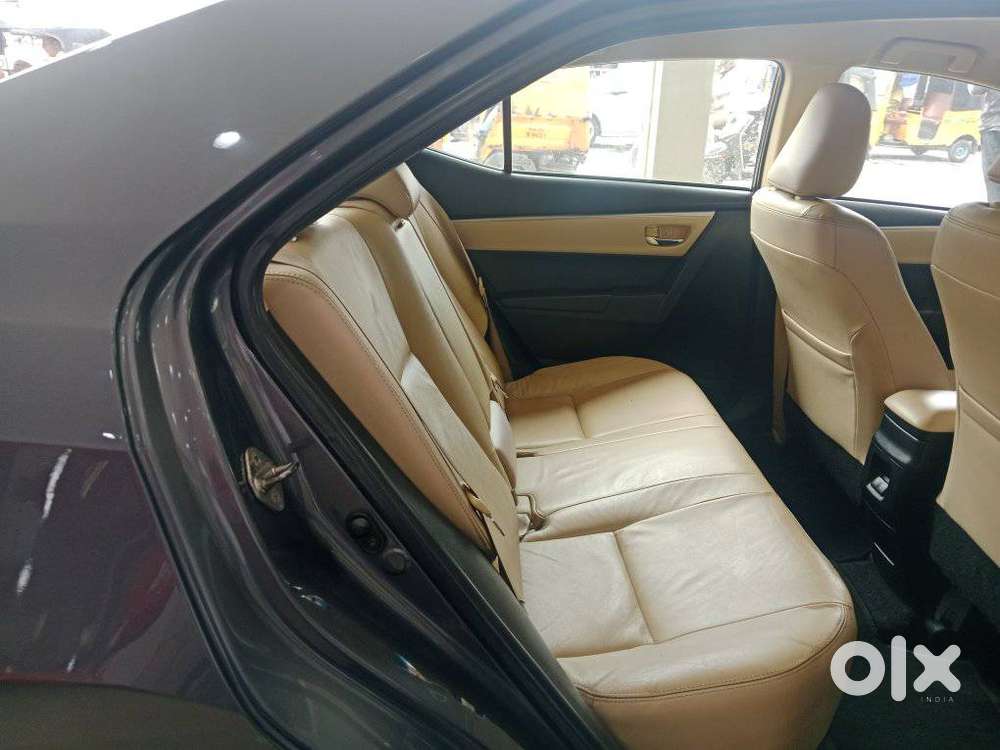 Toyota Corolla Altis Vl At, 2017, Petrol