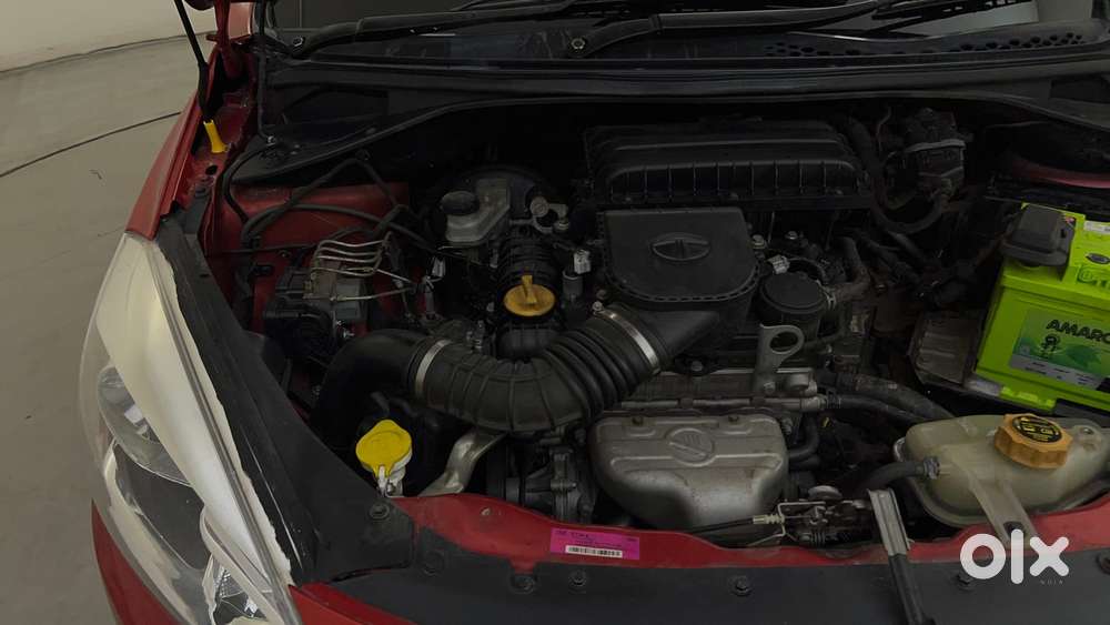 Tata Tiago Xza, 2017, Petrol