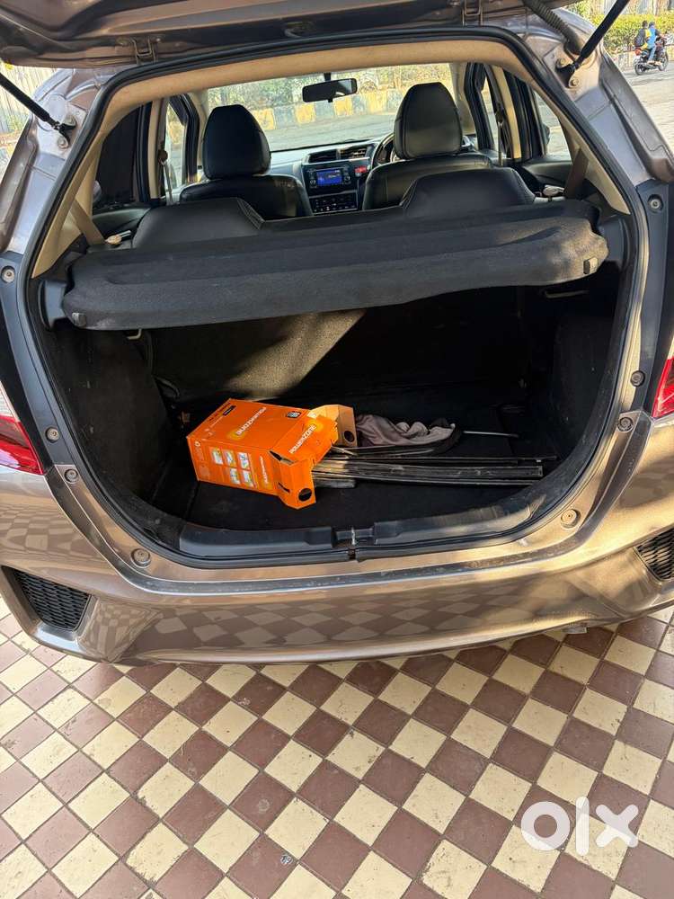 Honda Jazz V Mt Privilege, 2016, Petrol