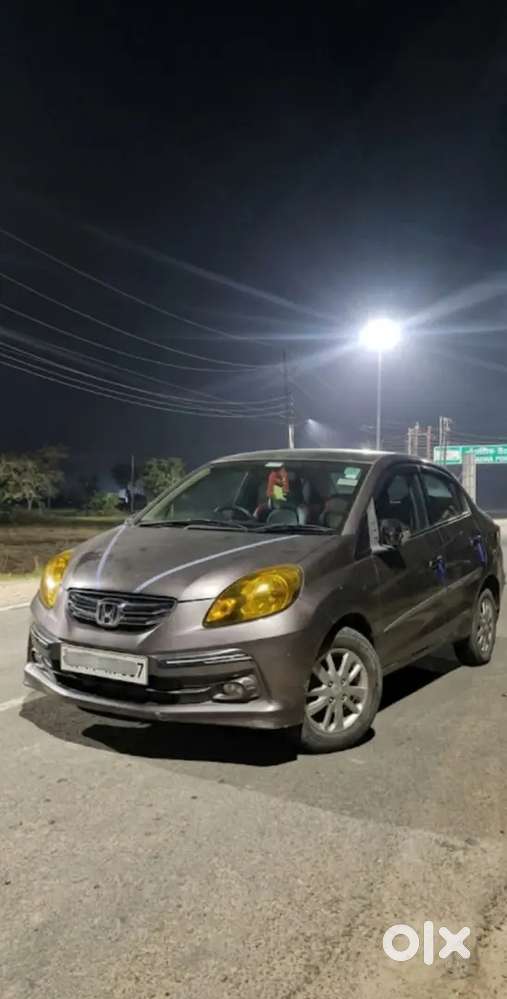 Honda Amaze 2015 Diesel 92000 Km Driven