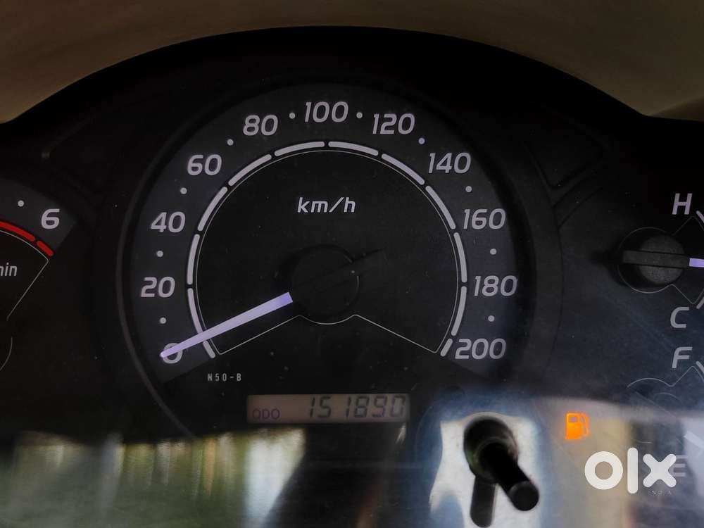 Toyota Innova 2.5 Gx 7 Str Bs-iii, 2011, Diesel