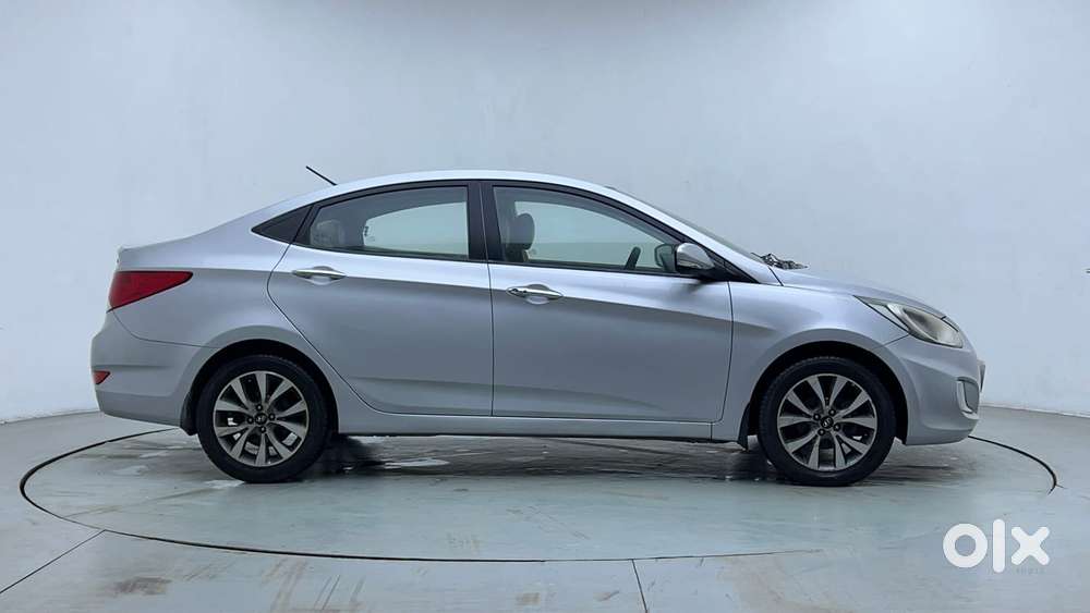 Hyundai Verna Fluidic 1.6 Vtvt Sx Automatic, 2013, Petrol