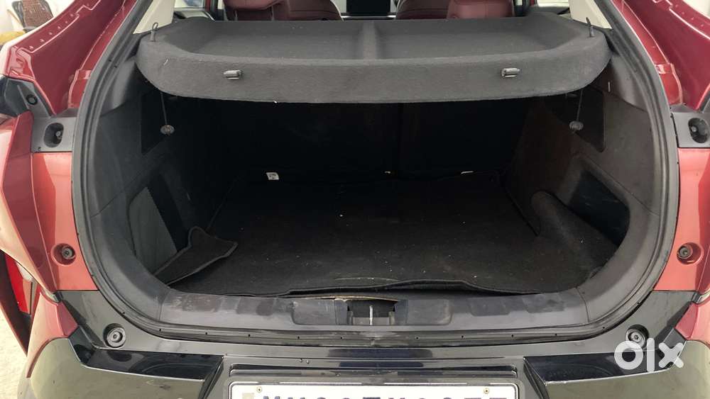 Tata Curvv Pure Plus S 1.2 Revotron Petrol 7dca, 2025, Petrol